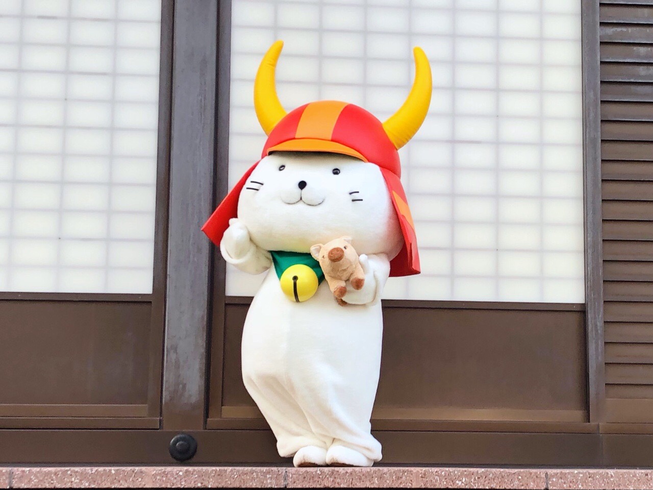 彦根城 国宝クラスのお城は必見 あの ひこにゃん にも会える人気スポット 滋賀 関西 旅行 観光情報なら 関西旅行ナビ かんなび
